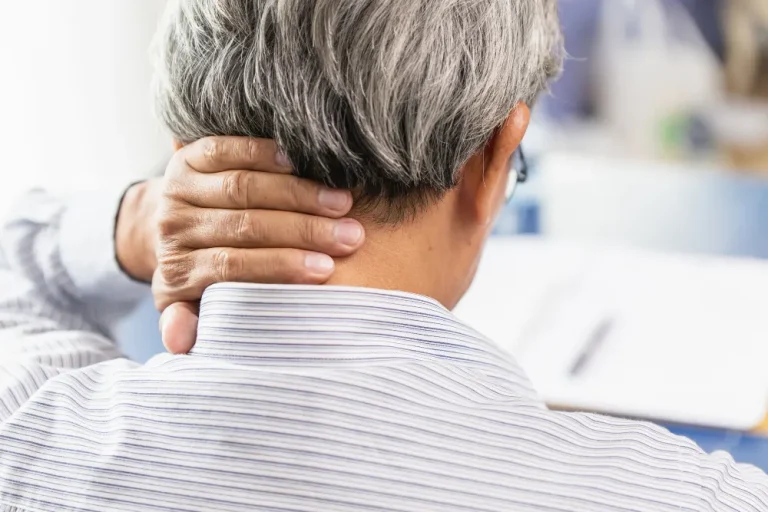 elderly neck pain